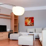 Cherry Apartment *